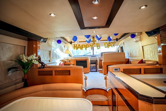 Majesty yacht | AED700/hour